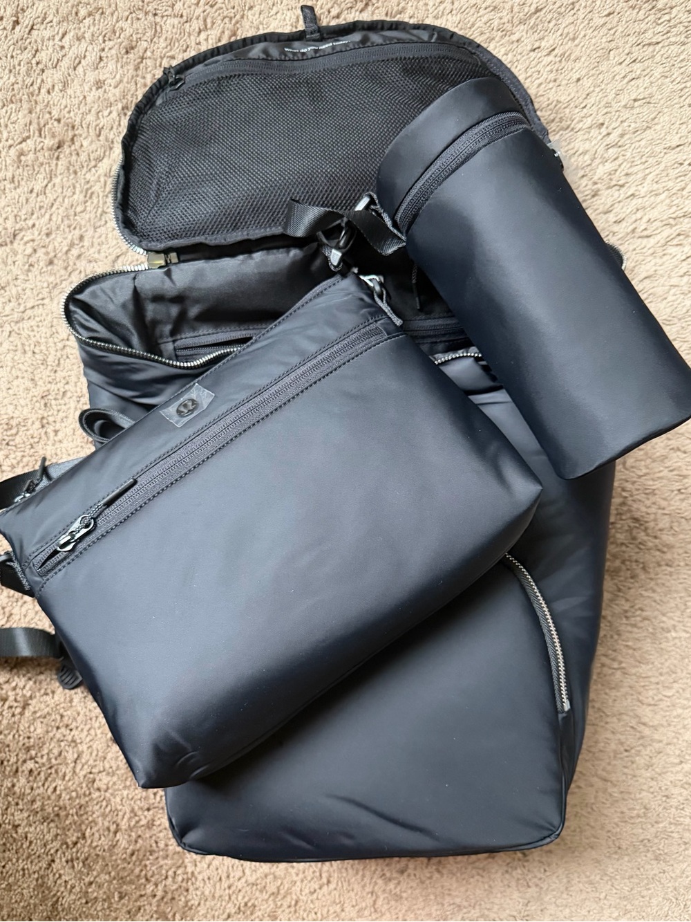Lululemon Parent Diaper Bag Backpack 22L - Picture 7 of 9